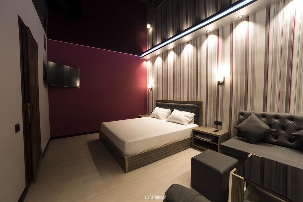 Voyage Hotel Erivan Zimmer foto